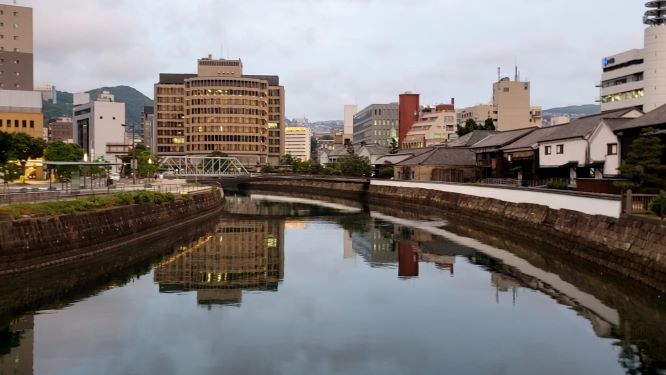 地域の取り組み 出島表門橋公園 編 地域で生きる 長崎大学キャリアセンター